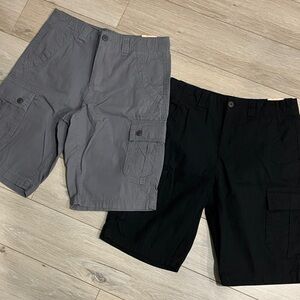 Urban Pipeline Gray and Black Cargo Shorts, NWT, 29 inch waist